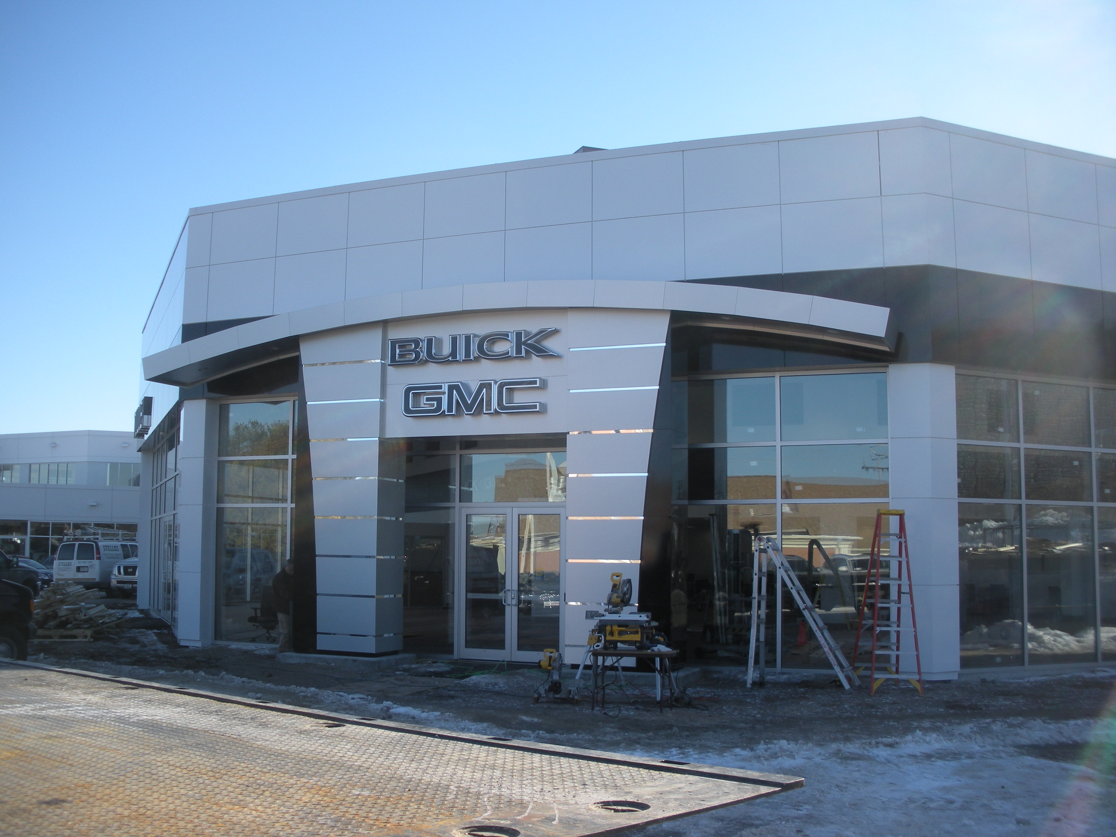 NH ACM Panels - Buick Dealership